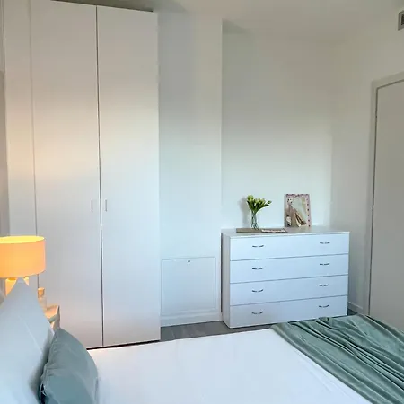 Nystrom Self Checkin Metro M1 *