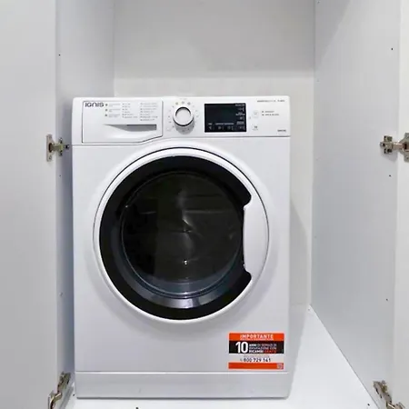 Nystrom Self Checkin Metro M1 * Milan